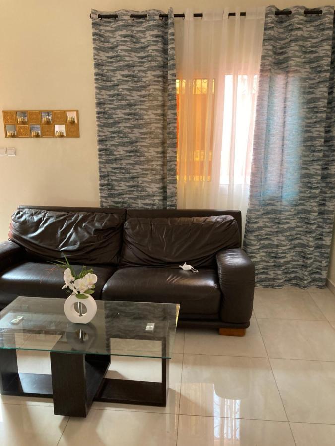 Maison Oceane A Zac Mbao Kammba Bagian luar foto