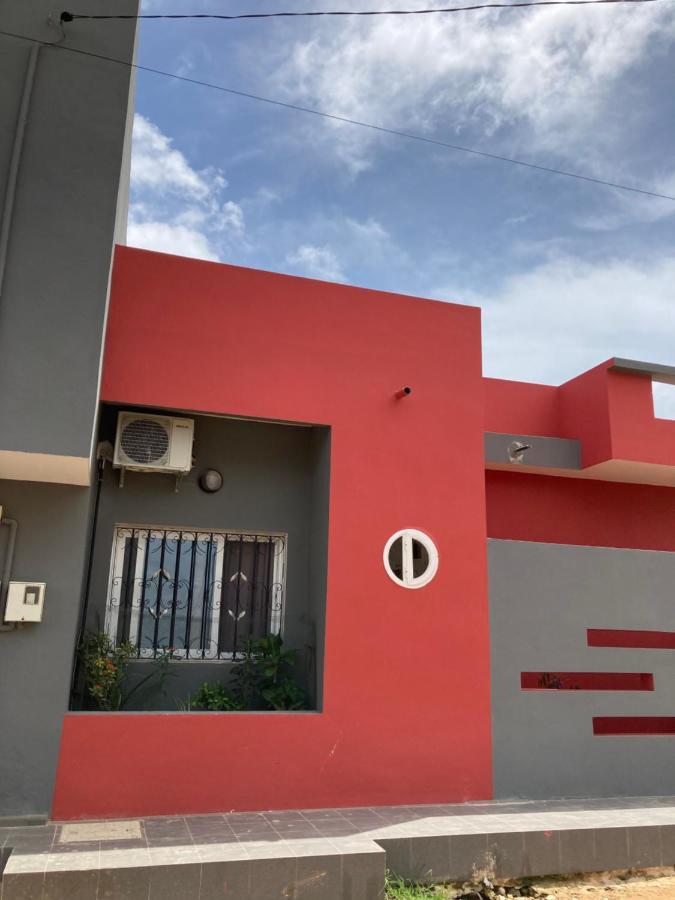 Maison Oceane A Zac Mbao Kammba Bagian luar foto