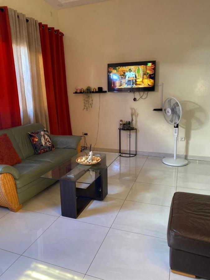 Maison Oceane A Zac Mbao Kammba Bagian luar foto