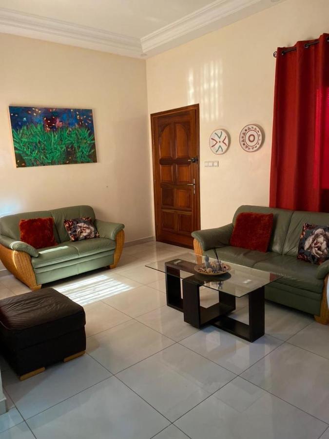 Maison Oceane A Zac Mbao Kammba Bagian luar foto